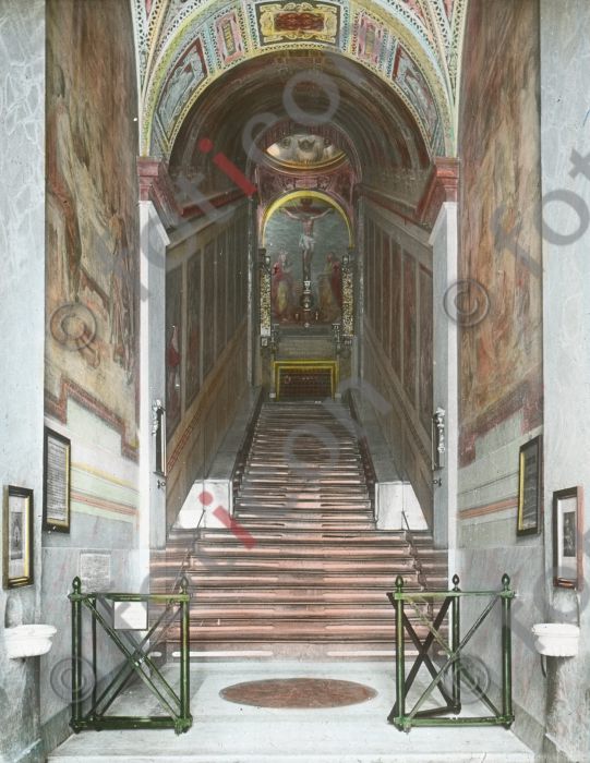 Die Scala Santa oder Pilatus Treppe | The Scala Santa or Pilate Stairs (foticon-simon-150-014.jpg)